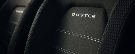 Dacia Duster 2018 - interior (04)
