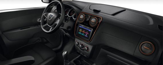 Dacia Logan MCV Stepway Explorer (03)