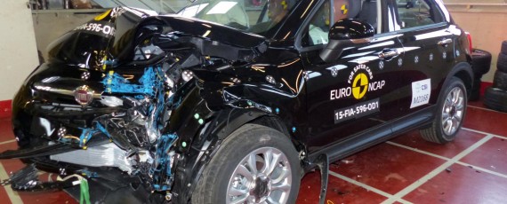 Fiat 500X - teste Euro NCAP (02)