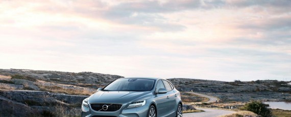 Noul Volvo V40 2017 (01)