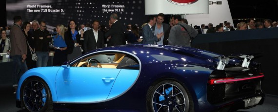 Bugatti Chiron (02)