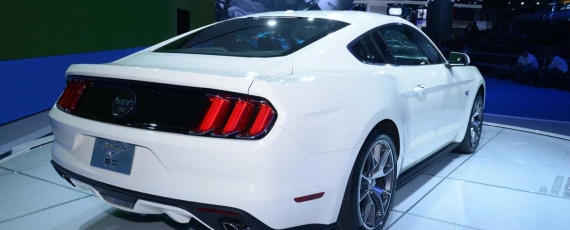 Salonul Auto de la New York 2014 - Ford Mustang 50 Year Limited Edition