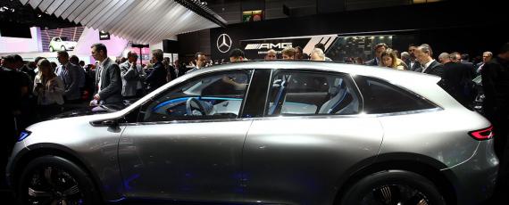 Salonul Auto de la Paris - Mercedes-Benz Generation EQ (02)