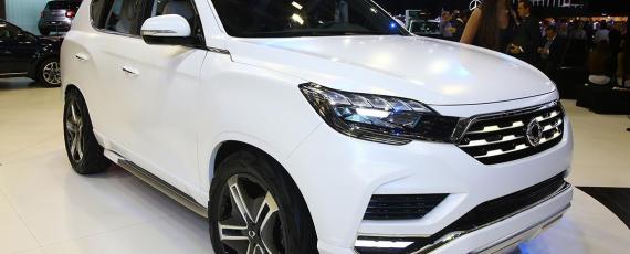 Salonul Auto de la Paris - SsangYong LIV-2