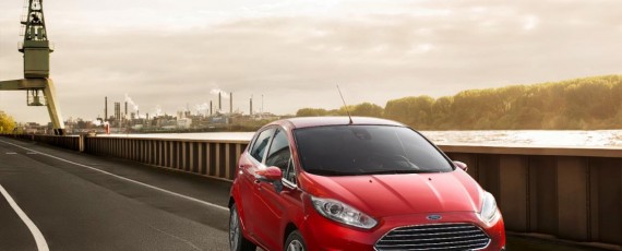 Ford Fiesta - nouati vara 2015 (02)