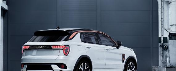 Lynk & Co 01 (02)