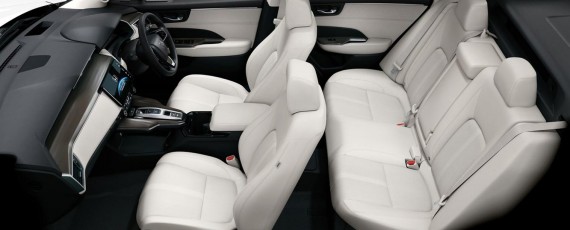 Noua Honda Clarity Fuel Cell (05)