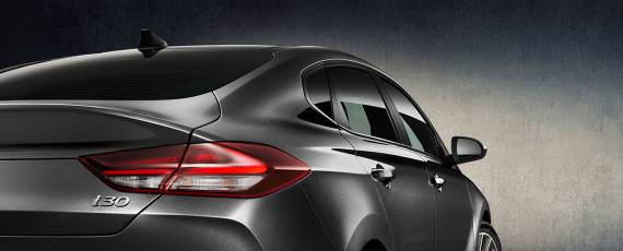 Hyundai i30 Fastback - preturi Romania (02)