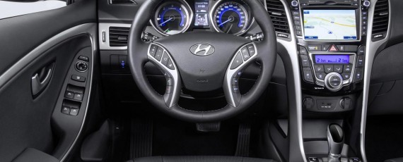 Noul Hyundai i30 facelift 2015 - interior