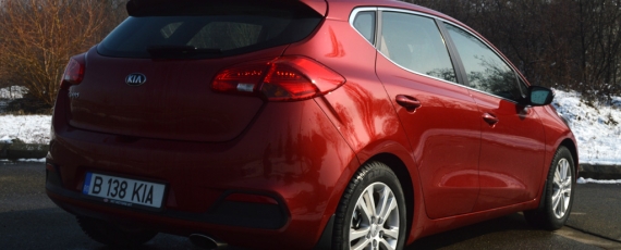 Kia Cee'd 1.6 GDI City - spate