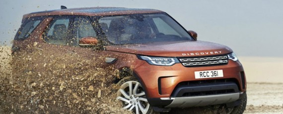 Land Rover Discovery 2017 (02)