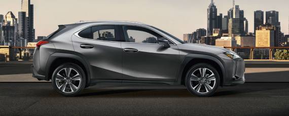 Noul Lexus UX (07)