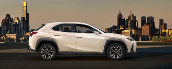 Noul Lexus UX (01)