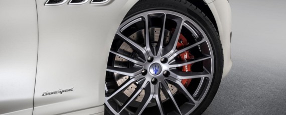 Maserati Quattroporte facelift (02)
