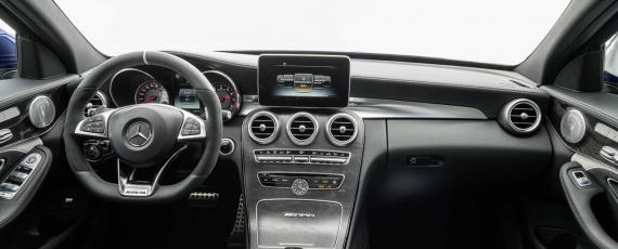 Noul Mercedes-AMG C63 Estate interior (01)