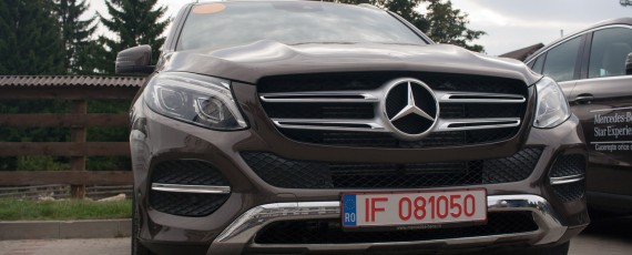 Mercedes-Benz SUV - Cucereste orice drum (05)