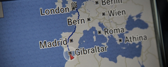 Mercedes-Benz E 300 BlueTEC HYBRID - autonomie Africa Marea Britanie (01)