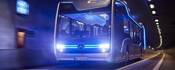 Mercedes-Benz Future Bus (02)