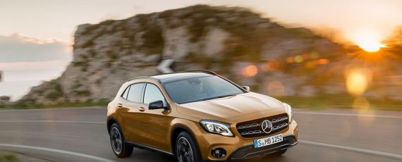 Mercedes-Benz GLA facelift 2017 (01)