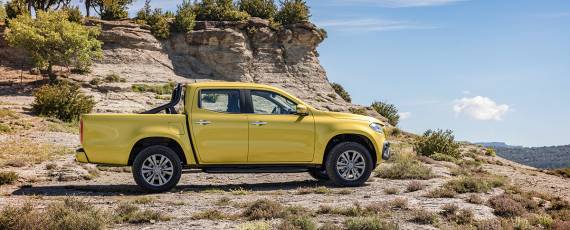 Noul Mercedes-Benz X-Class (10)