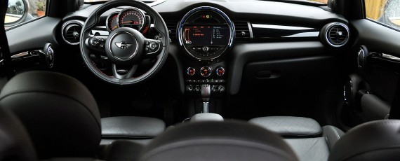 Test noul MINI Cooper S cinci uşi (18)