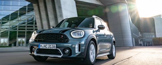 MINI Countryman (01)