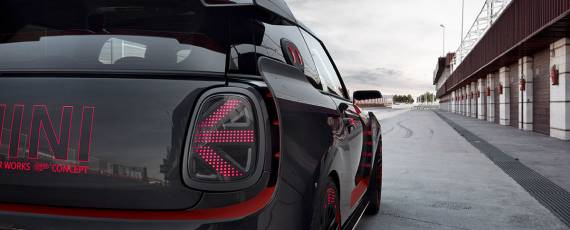 MINI John Cooper Works GP Concept (02)