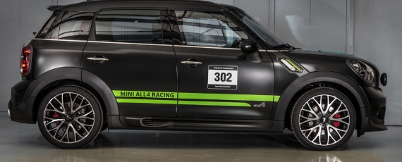 MINI John Cooper Works Countryman ALL4 Dakar Winner 2013 - 03
