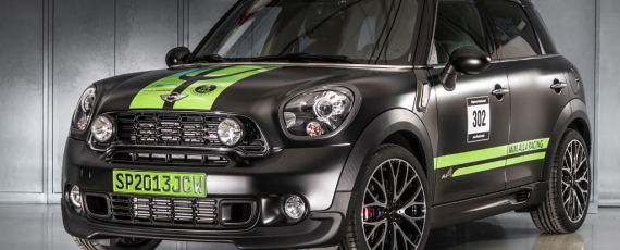 MINI John Cooper Works Countryman ALL4 Dakar Winner 2013 - 01