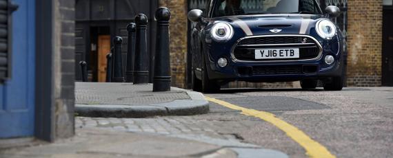 MINI Seven (02)