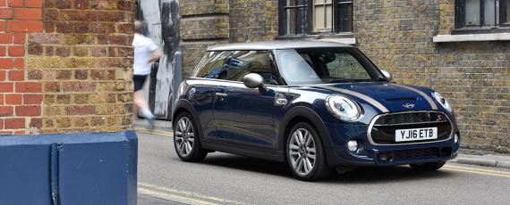 MINI Seven (01)