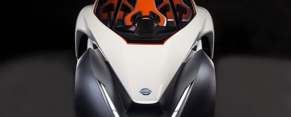 Nissan BladeGlider (03)