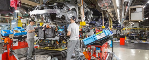 Nissan LEAF - 50.000 exemplare fabricate la Sunderland (01)