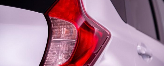 Noul Nissan Note - stop