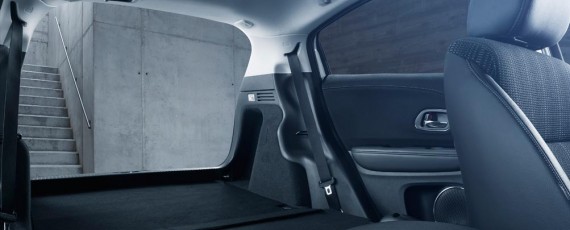 Noua Honda HR-V 2015 - interior (08)