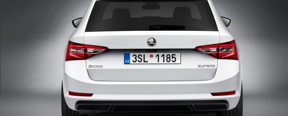 Noua SKODA Superb Combi 2016 (03)