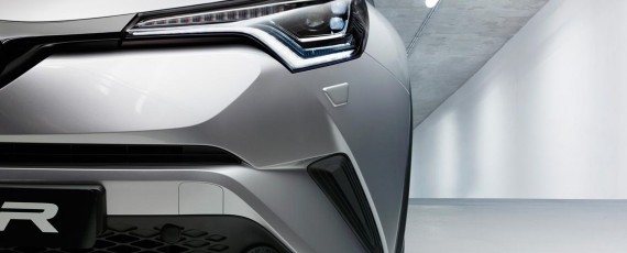 Noua Toyota C-HR 2017 (04)