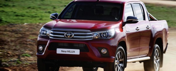 Noua Toyota Hilux 2017 (04)