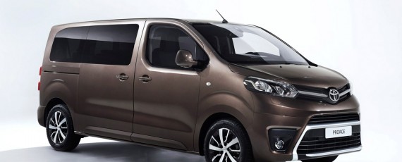 Noua Toyota PROACE VERSO