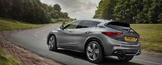 Noul Infiniti Q30 (04)