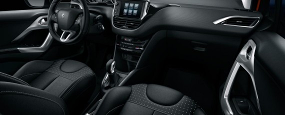 Noul Peugeot 208 facelift - interior