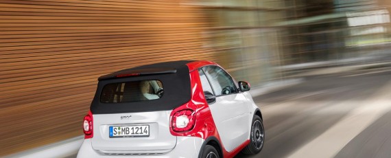 Noul smart fortwo cabrio (03)