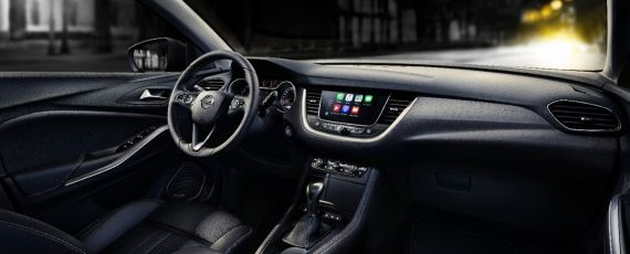 Opel Grandland X (09)