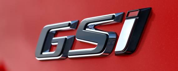 Opel Insignia GSi (05)