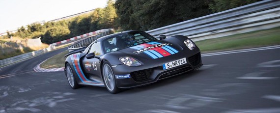 Porsche 918 Spyder - record Nurburgring