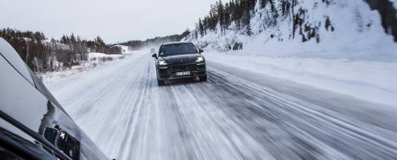 Porsche Cayenne 2018 - teste (07)