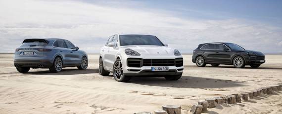 Porsche Cayenne Turbo 2018 (12)