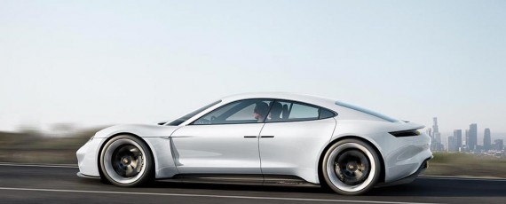 Porsche Mission E Concept (01)