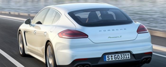 Porsche Panamera 2013 - hibrid spate