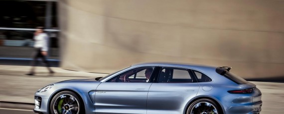 Porsche Panamera Sport Turismo (01)